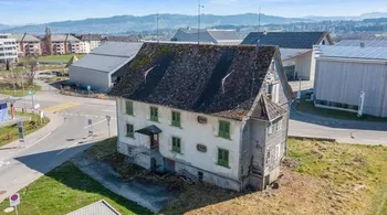 Denkmalgeschütztes Haus in Stachen mit Baubewilligung