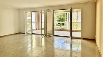 4½ Zi.-Wohnung mit 3 Balkonen - Seenah und als Zweitwohnsitz