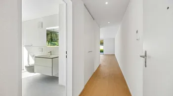 2.5-Zimmer-Gartenwohnung im Neubau / Erstbezug mit grosszügigem Aussenbereich in Neuenhof