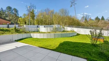 2.5-Zimmer-Gartenwohnung im Neubau / Erstbezug mit grosszügigem Aussenbereich in Neuenhof