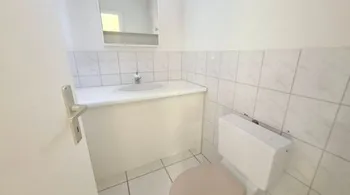 Helles Gewerbe-/Bürolokal in Nuglar, 91 m², Parkplatz inkl.