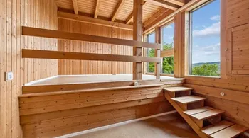 Einfamilienhaus mit grossem Garten, Charakter, Ruhe und herrlicher Fernsicht