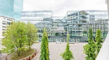 Zürich-West: 3.5-Zimmer-Mietwohnung mit Loggia und Minergie