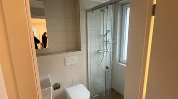 Möbliertes 1-Zimmer-Studio mit Neubau-Komfort in Fahrweid