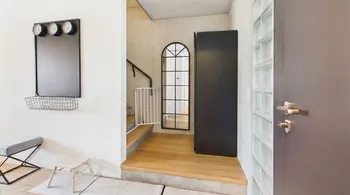 Helle 4.5-Zi.-Maisonette mit Aussenbereich in Zürich mieten