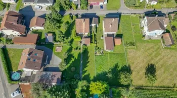 Duplexwohnung im Altbaustil mit Traumterrasse & Ausbaupotenzial