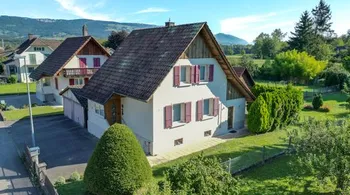 Duplexwohnung im Altbaustil mit Traumterrasse & Ausbaupotenzial