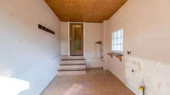Duplexwohnung im Altbaustil mit Traumterrasse & Ausbaupotenzial