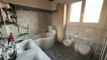 Casa 5.5 locali del 2008 con giardino e terrazza a Sigirino