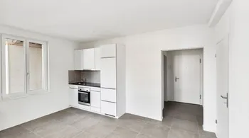 Moderne 2.5-Zimmer-Wohnung mit Regendusche in Aarwangen