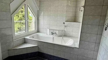 4.5-Zi. Gartenwohnung mit grossem Garten in Studen BE kaufen