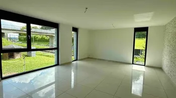 4.5-Zimmer-Wohnung mit 20 m² Sonnenbalkon 