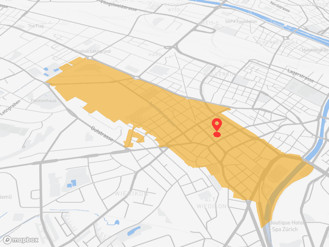 Zürich Wiedikon mit S-Bahn und Tram
