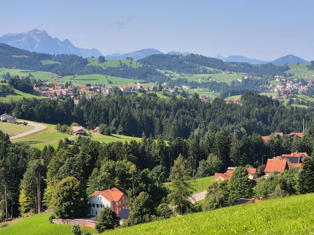Rehetobel AR mit 30'-Bus nach St. Gallen