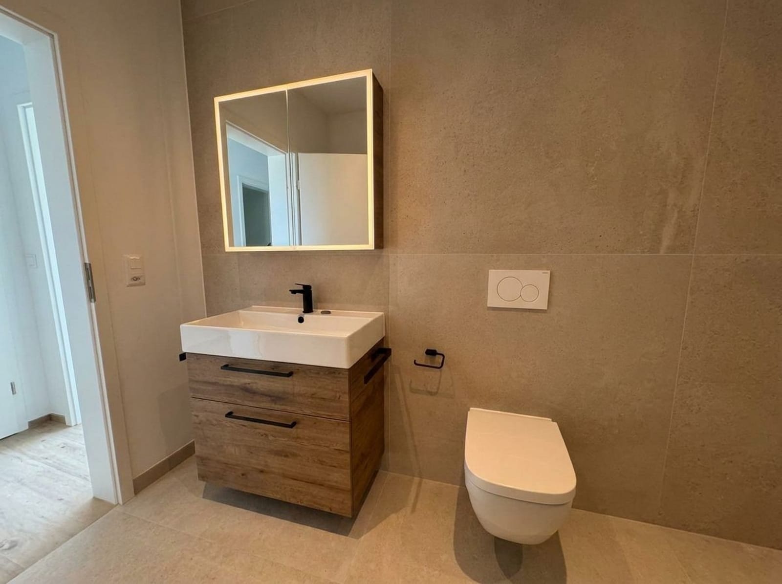 Exklusive 4.5-Zimmer-Wohnung in sonniger Hanglage von Grellingen — Ansicht 23