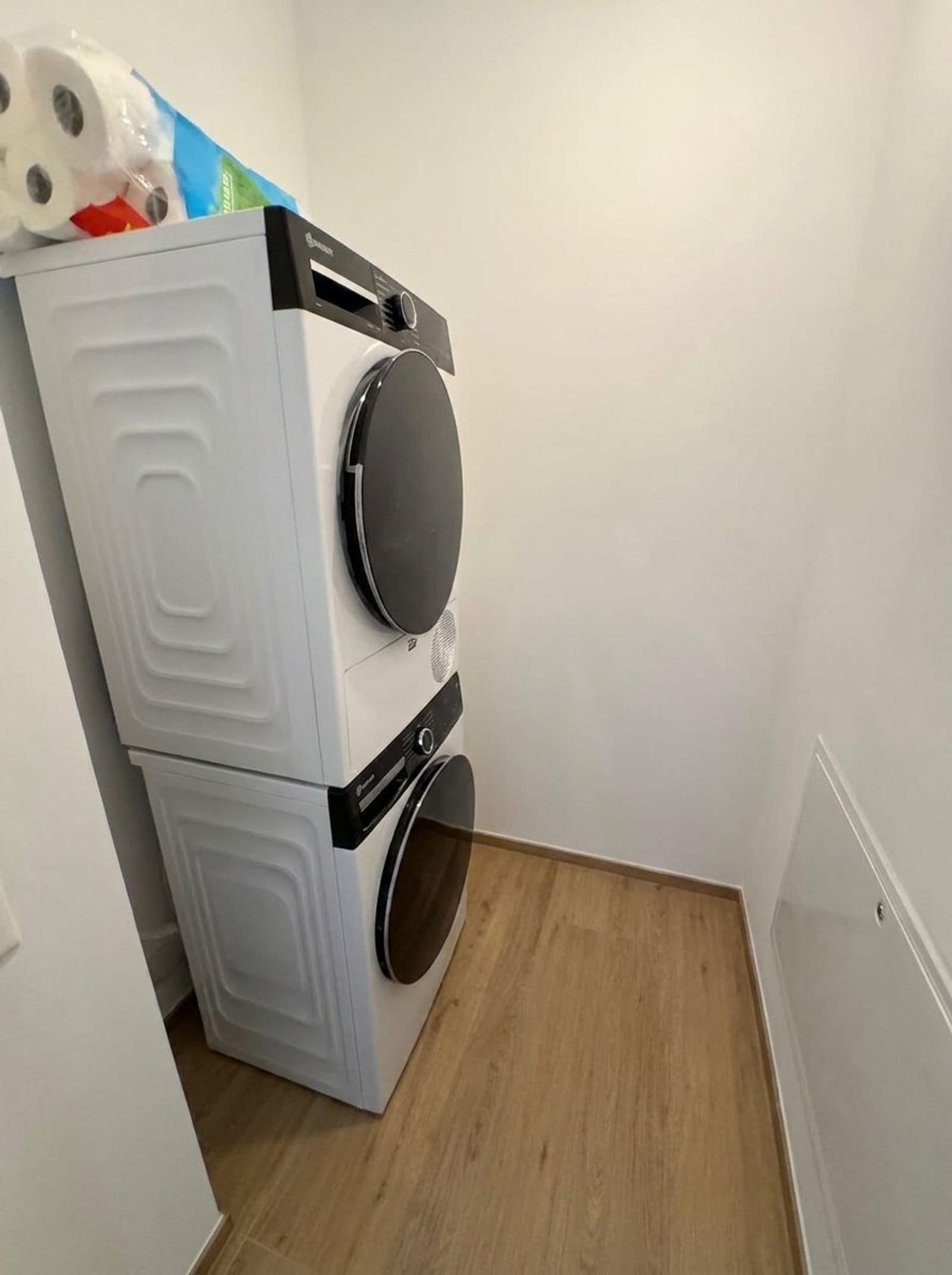 Grosszügige 4.5-Zimmer-Wohnung an sonniger Hanglage — Ansicht 13