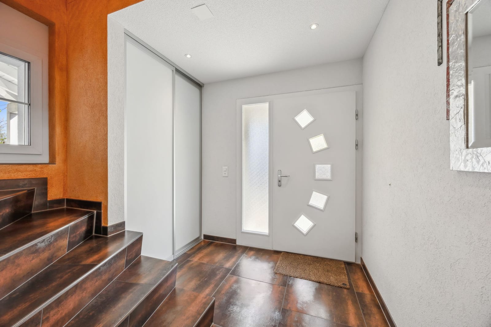 Gepflegtes Einfamilienhaus in Suhr – ruhige Wohnlage, modernes Ambiente und durchdachte Architektur — Ansicht 25