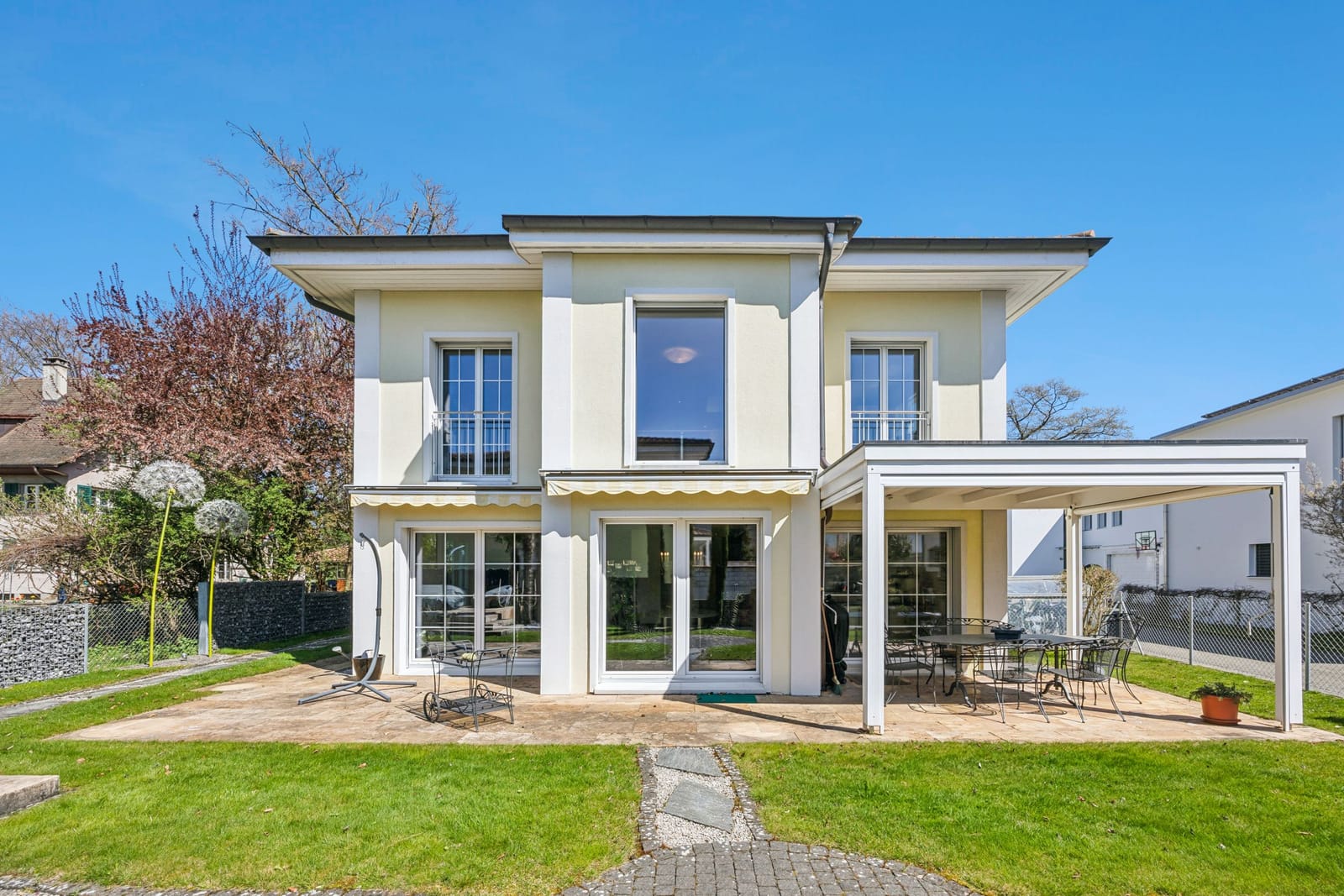 Gepflegtes Einfamilienhaus in Suhr – ruhige Wohnlage, modernes Ambiente und durchdachte Architektur — Ansicht 26