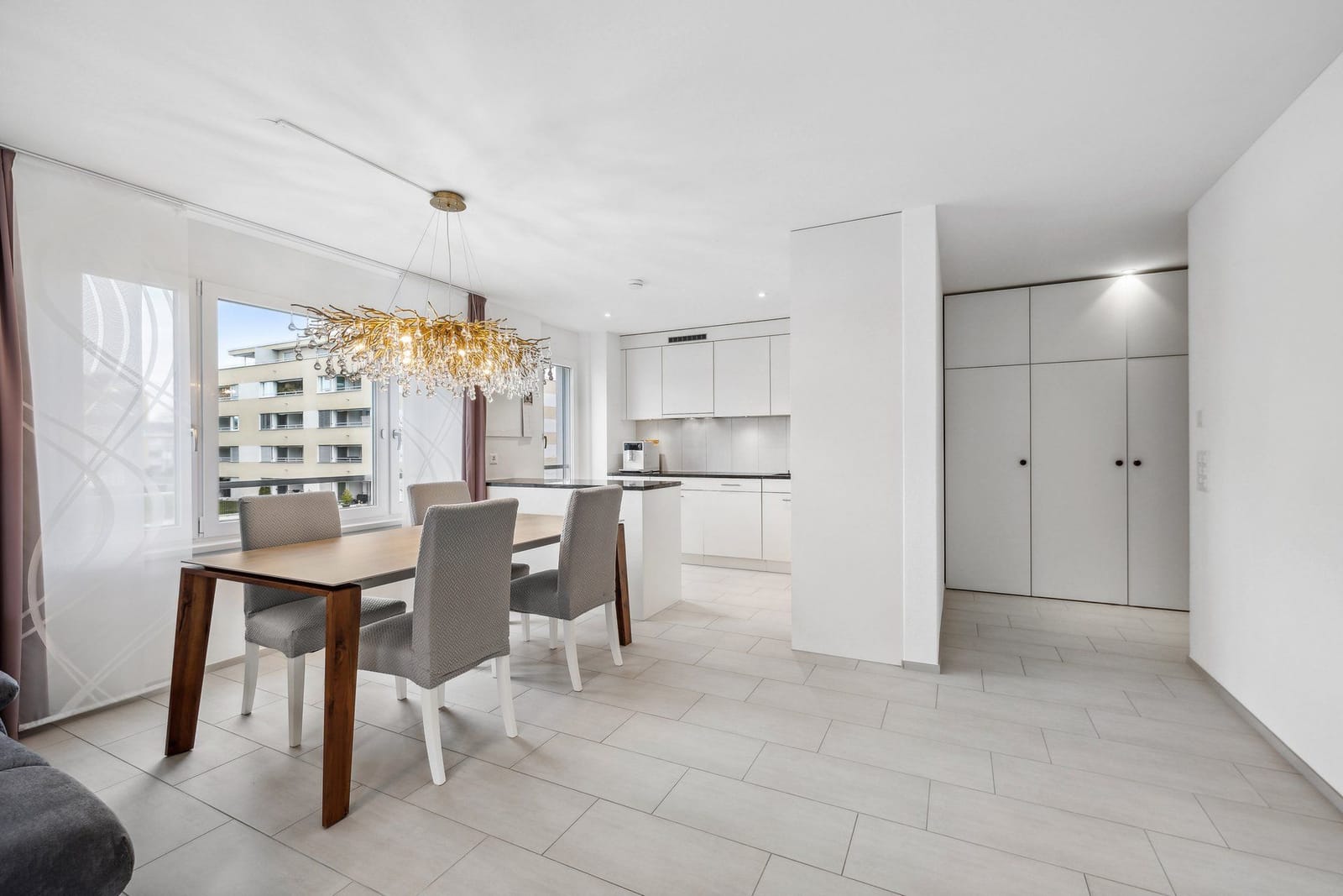 5.5-Zimmer-Wohnung in Oberentfelden - modern mit grossem Balkon — Ansicht 12