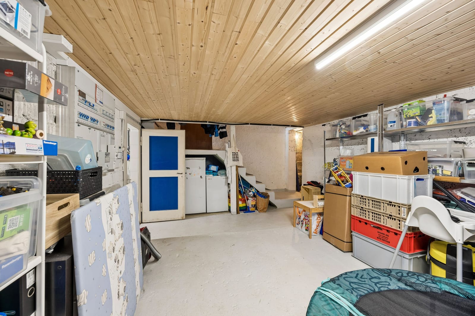 Einfamilienhaus mit Gartenidylle, grossem Aussenbereich und spannendem Ausbaupotenzial — Ansicht 29
