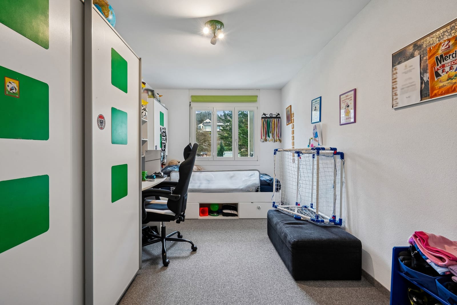Familienfreundliche 5.5-Zimmer-Wohnung mit viel Raum und Komfort — Ansicht 9