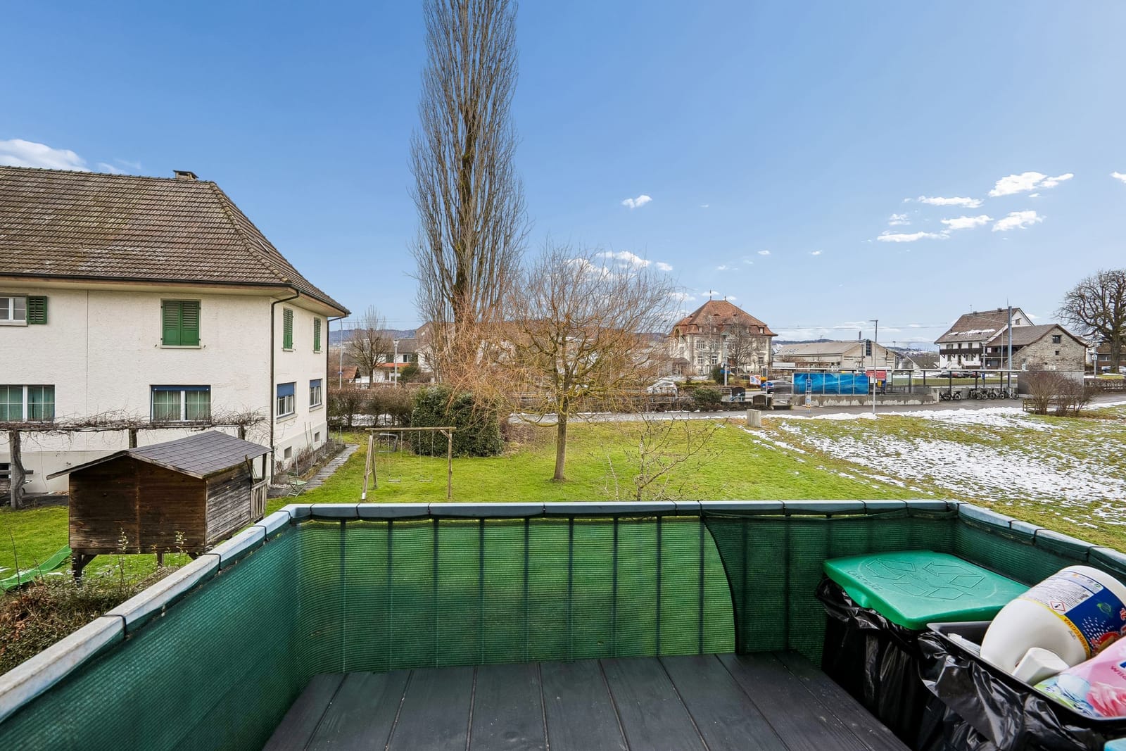 Familienfreundliche 5.5-Zimmer-Wohnung mit viel Raum und Komfort — Ansicht 12