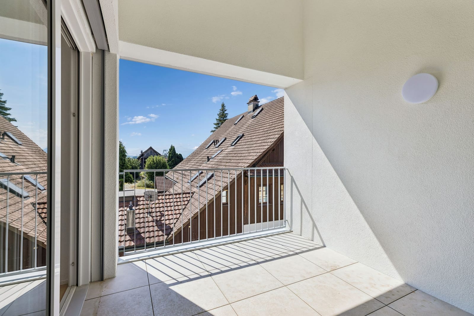 Moderne 3.5-Zimmer-Dachwohnung – lichtdurchflutet & einladend — Ansicht 15