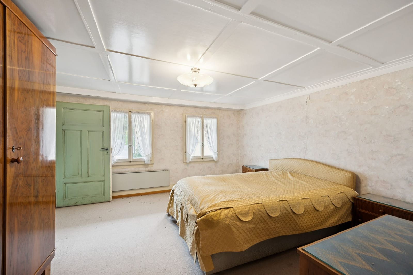 Grosszügiges 7-Zimmer-Haus in Leibstadt mit grosser Dachterrasse und viel Potenzial — Ansicht 8