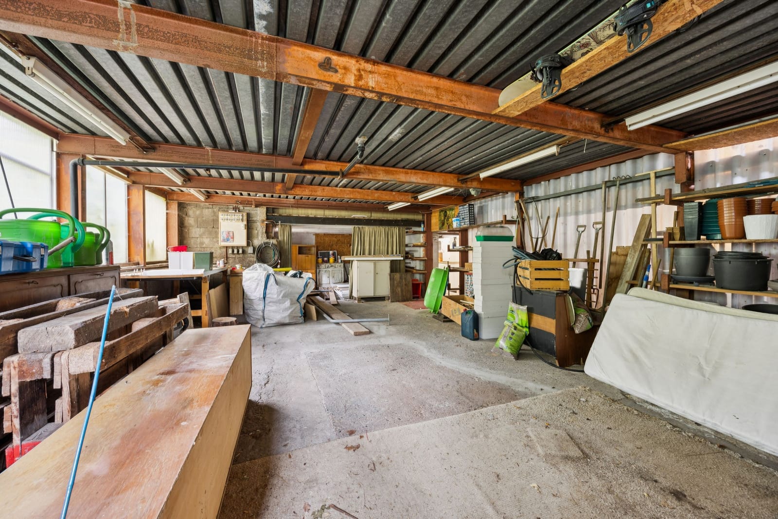 Grosszügiges 7-Zimmer-Haus in Leibstadt mit grosser Dachterrasse und viel Potenzial — Ansicht 15