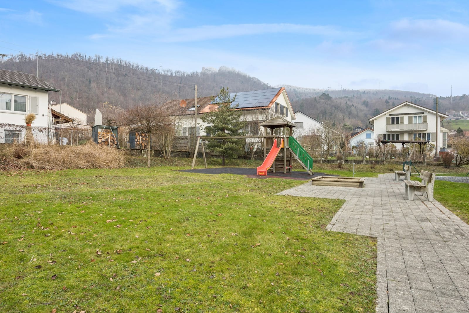 Trimbach: Sonnige 2.5-Zi.-Eigentumswohnung mit 43.6 m² Terrasse — Ansicht 10