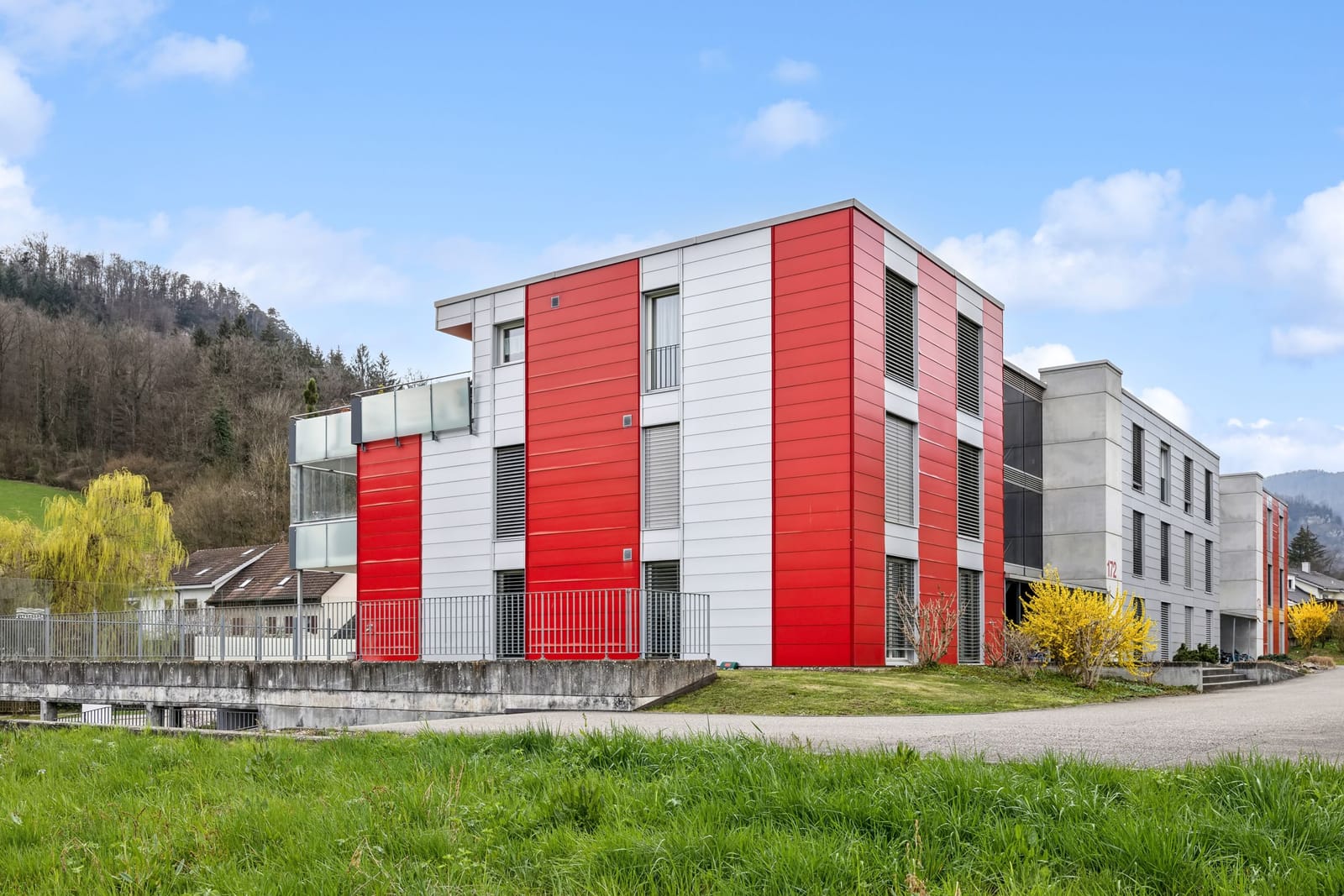 Attraktive, helle 3.5-Zimmer-Wohnung mit grossem Balkon in Trimbach zu verkaufen. — Ansicht 16