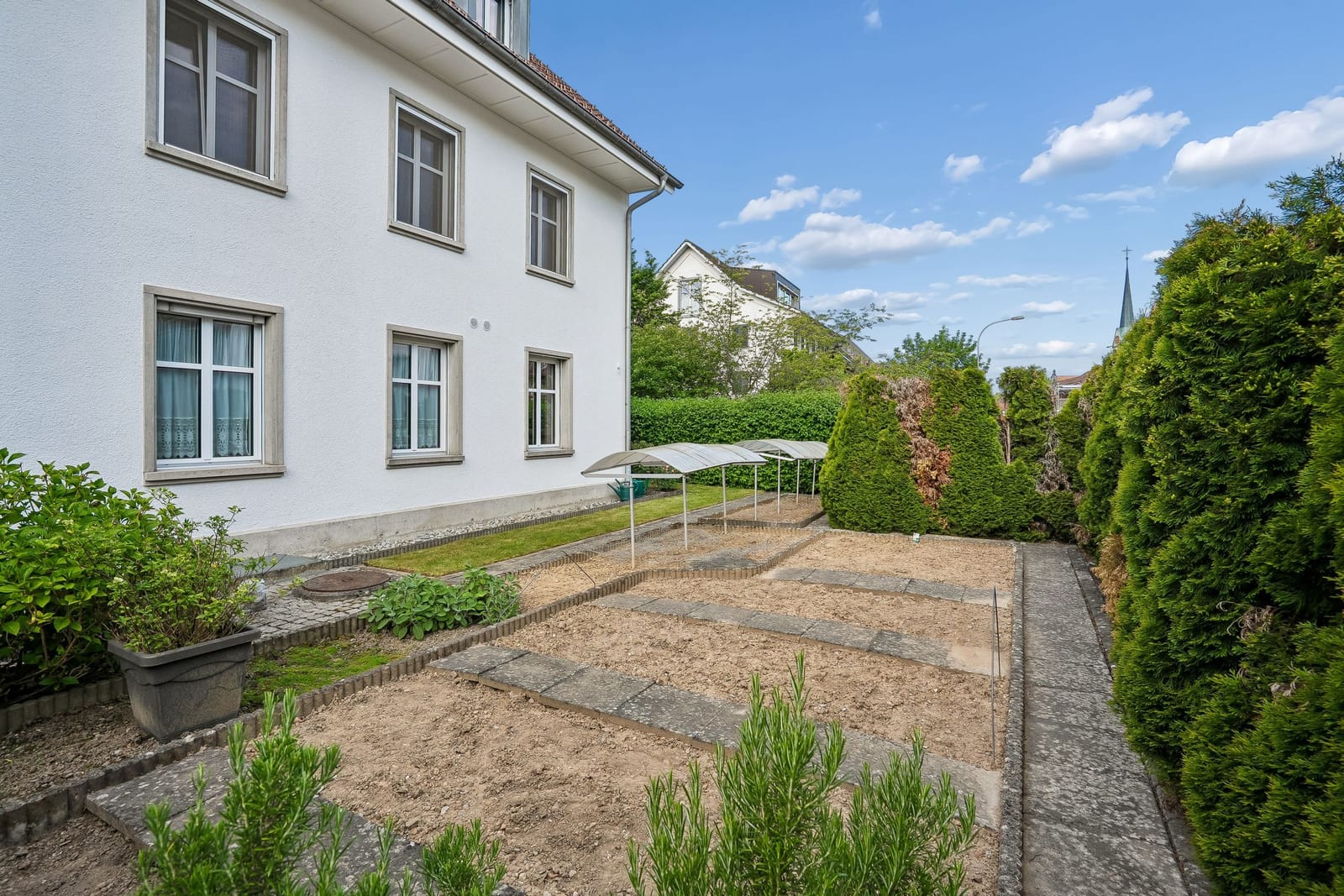 Gartenwohnung mit Einfamilienhausgefühl – 260 m² Privatgarten — Ansicht 13