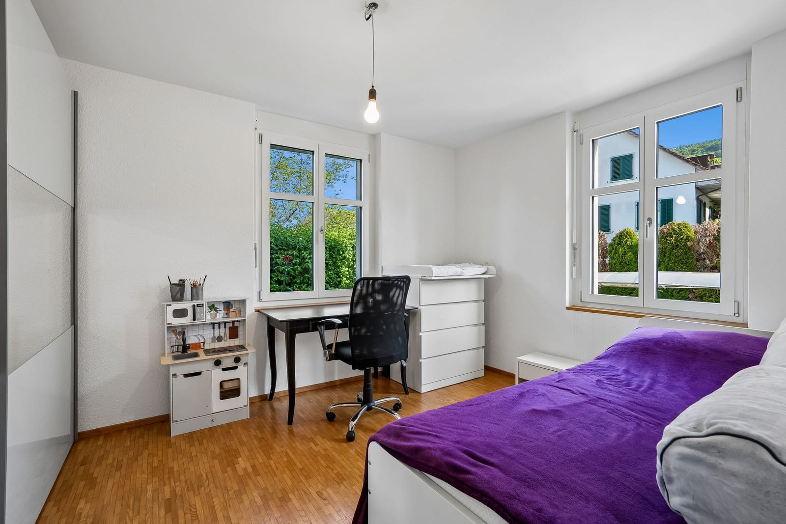 Gartenwohnung mit Einfamilienhausgefühl – 260 m² Privatgarten — Ansicht 8