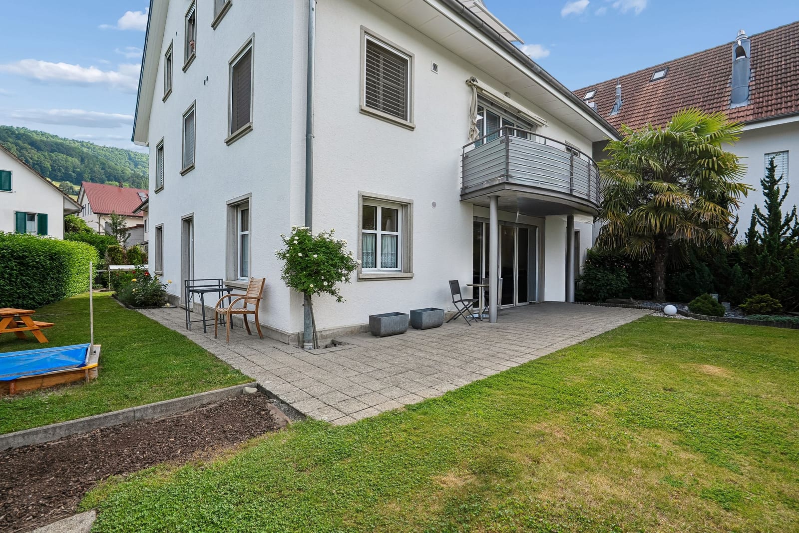 Gartenwohnung mit Einfamilienhausgefühl – 260 m² Privatgarten — Ansicht 12