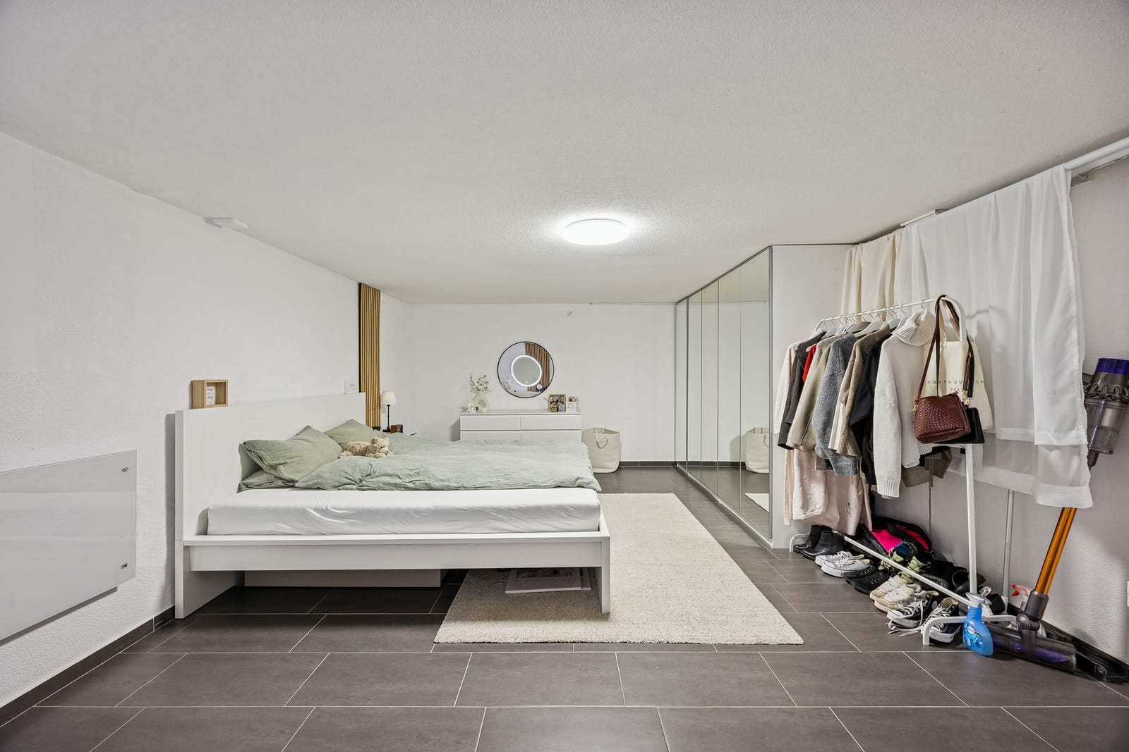 Renoviertes 5.5-Zimmer-Reihenhaus mit 166 m² Gesamtfläche & grosser Terrasse — Ansicht 19