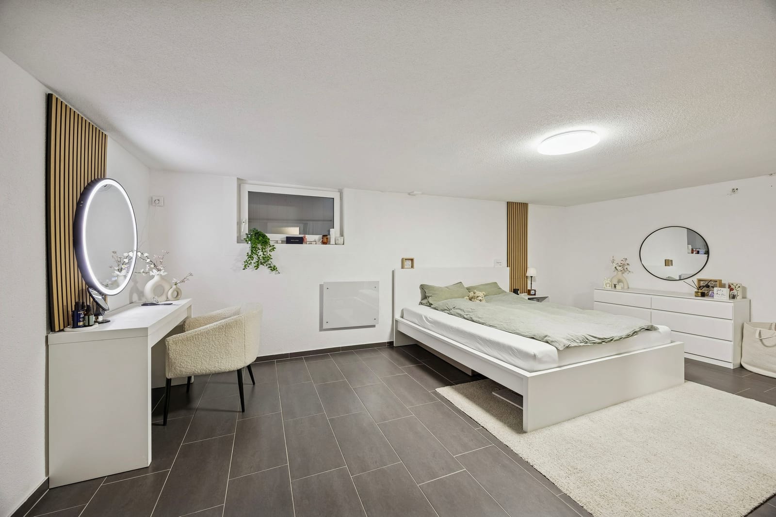 Renoviertes 5.5-Zimmer-Reihenhaus mit 166 m² Gesamtfläche & grosser Terrasse — Ansicht 17