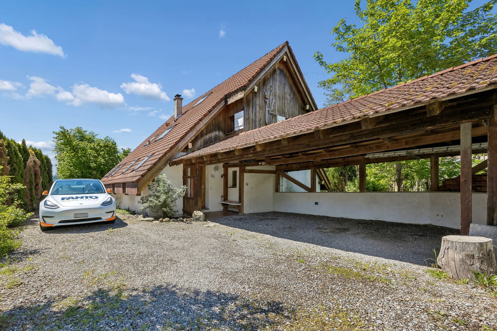 Einfamilienhaus mit grossem Garten, Charakter, Ruhe und herrlicher Fernsicht — Ansicht 21