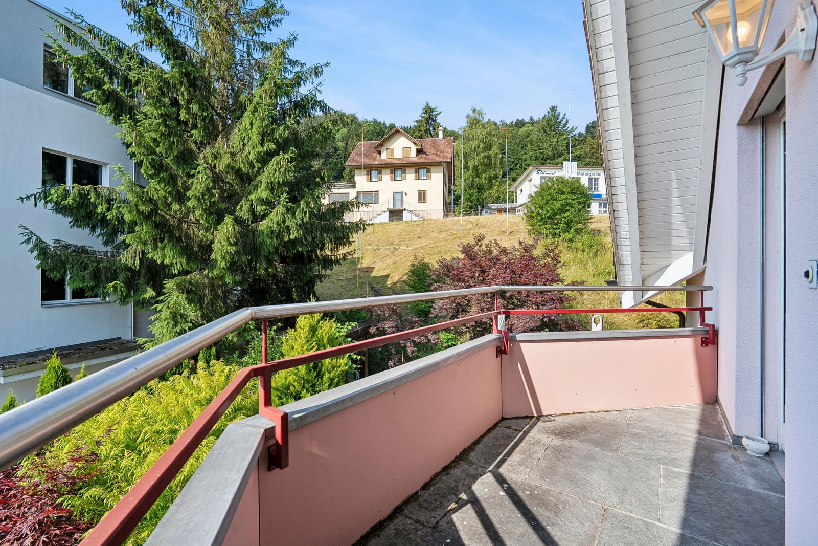 Grosszügiges 7.5-Zimmer-EFH mit weitläufigem Grundstück in Rickenbach LU — Ansicht 16