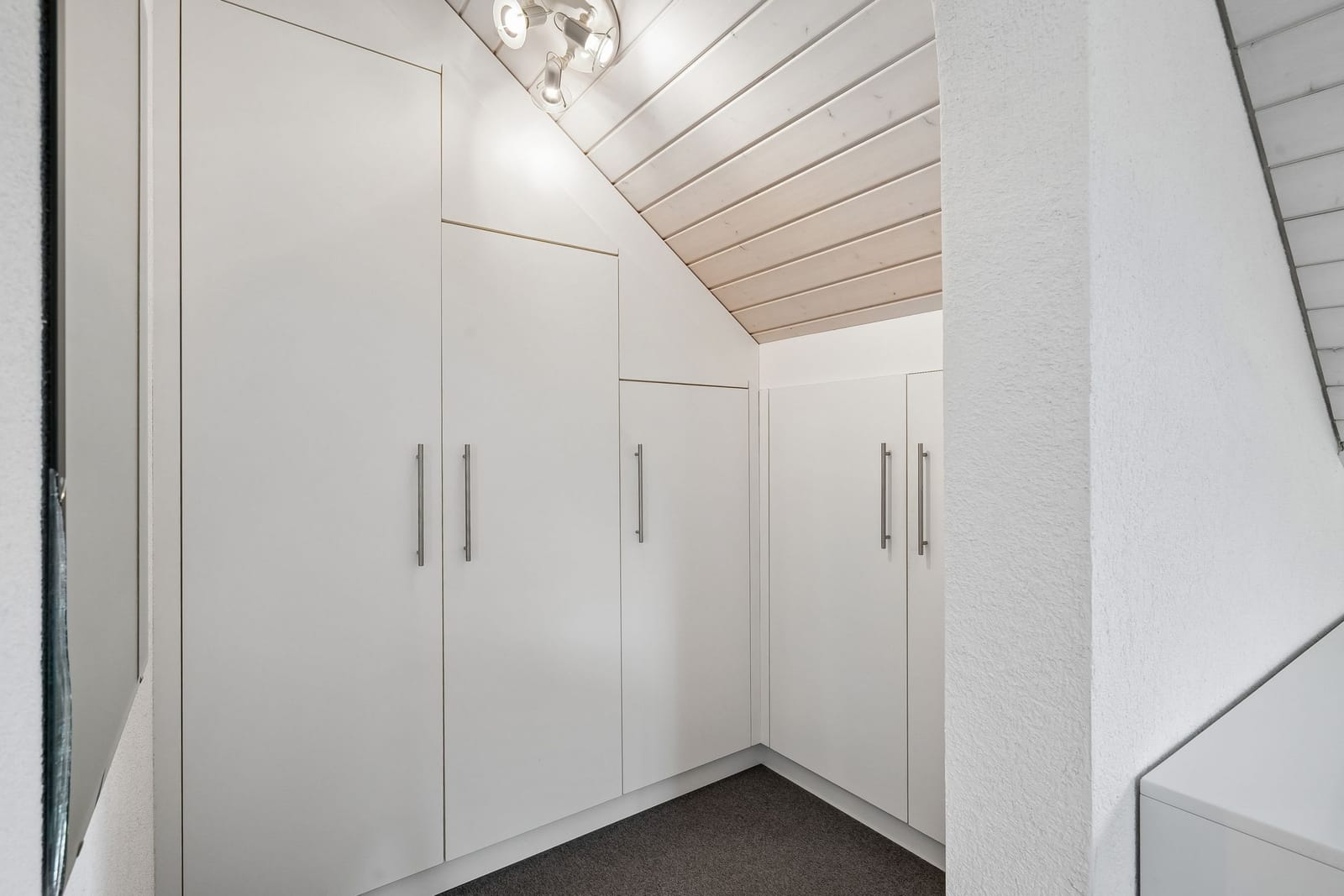 Einziehen und wohlfühlen – gepflegtes 5.5 Zimmer Einfamilienhaus — Ansicht 5
