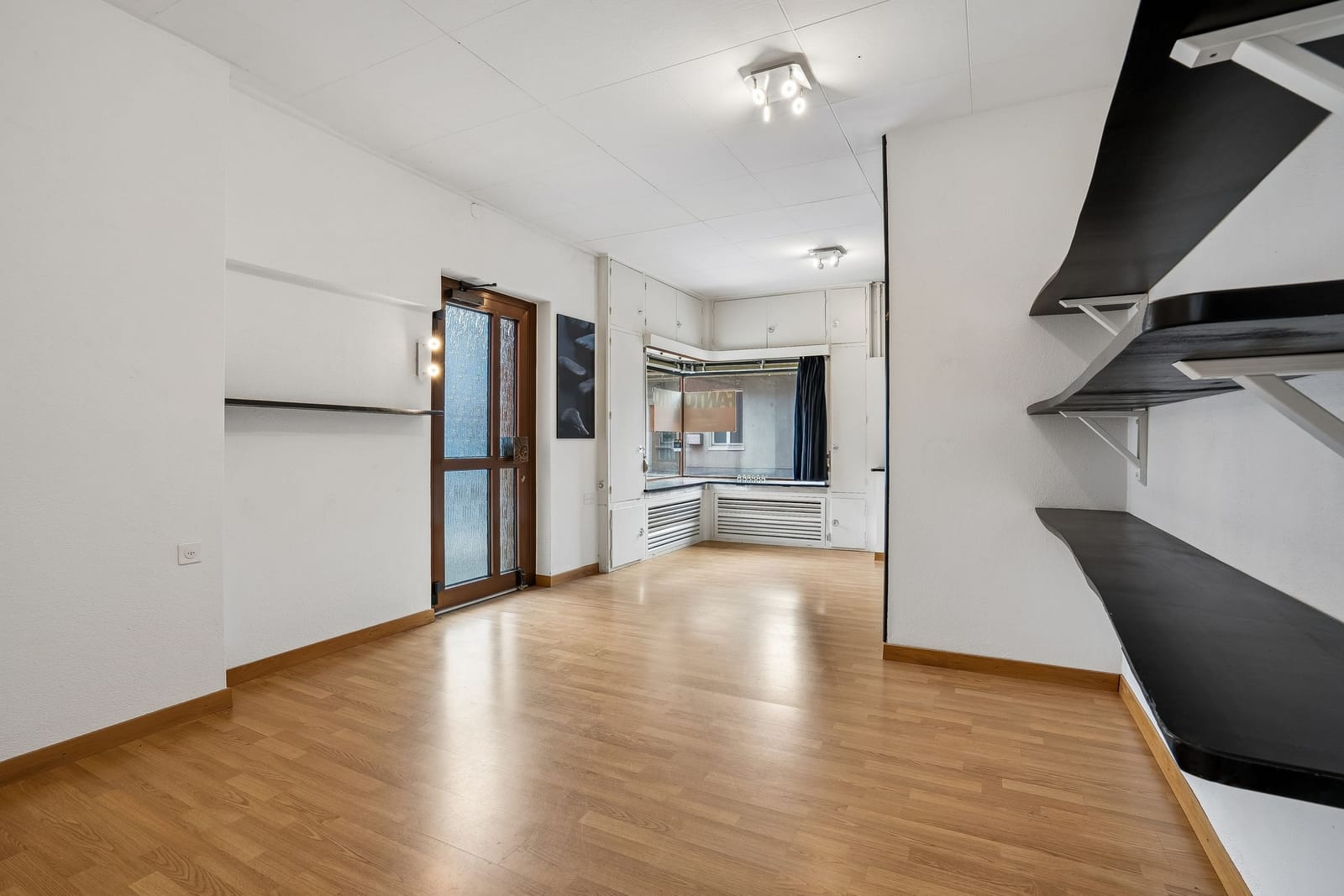 Zentrales Wohn- & Geschäftshaus mit Terrasse in Frick — Ansicht 16
