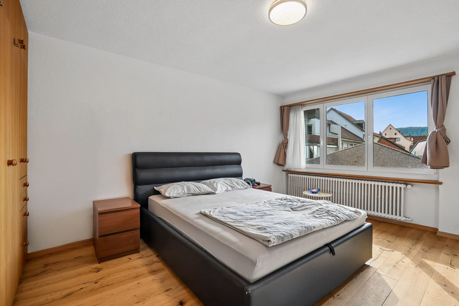 Zentrales Wohn- & Geschäftshaus mit Terrasse in Frick — Ansicht 3