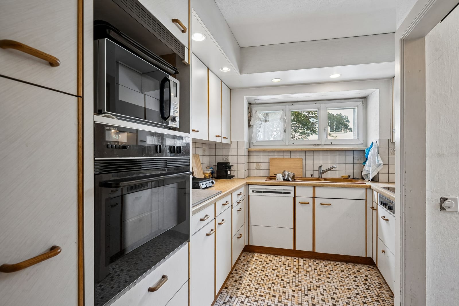 Zentrales Wohn- & Geschäftshaus mit Terrasse in Frick — Ansicht 14