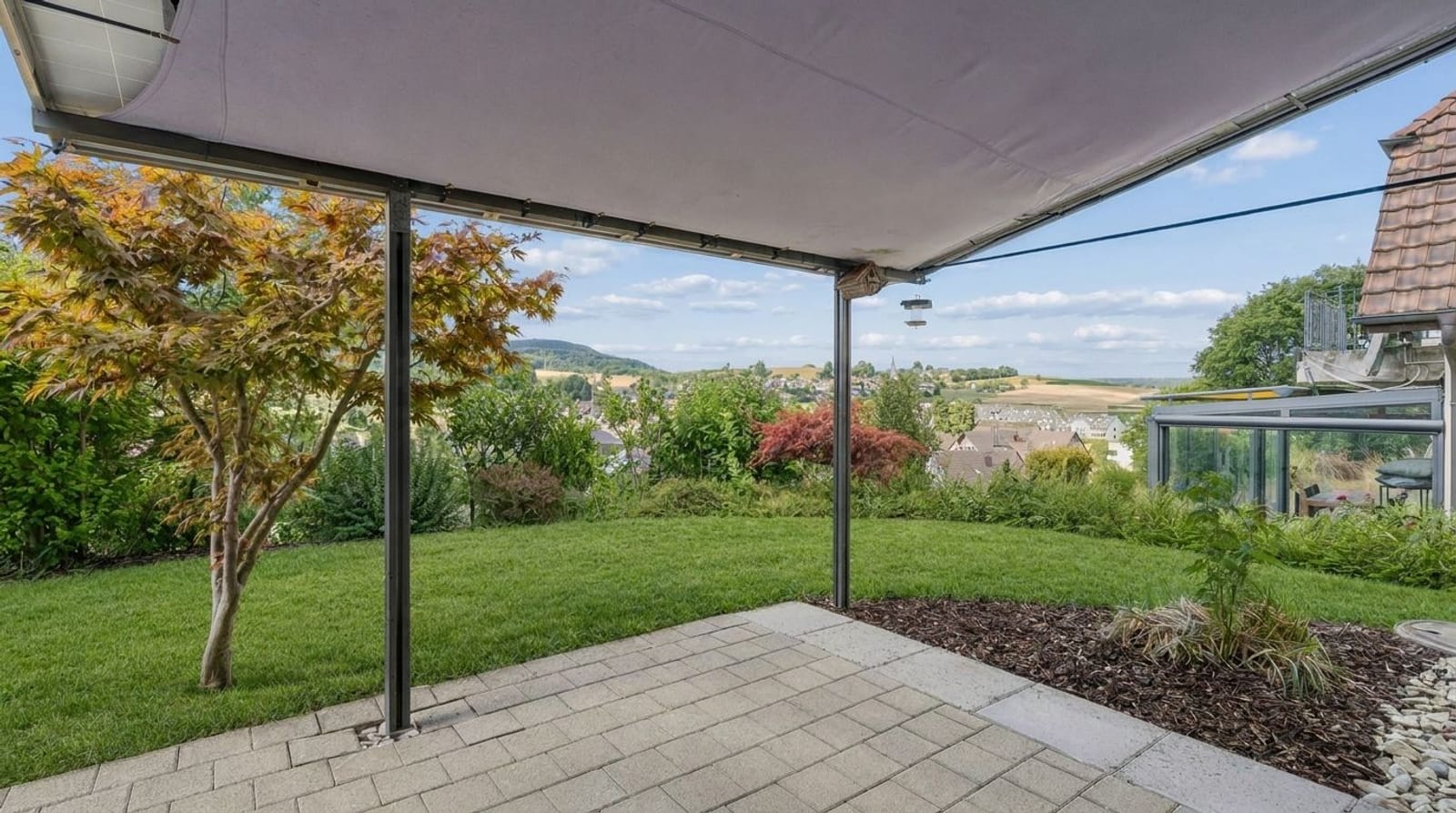 Exklusive Landhausvilla mit Türmli an sonniger Südwesthanglage, nur 30 Minuten bis Zürich HB — Ansicht 20