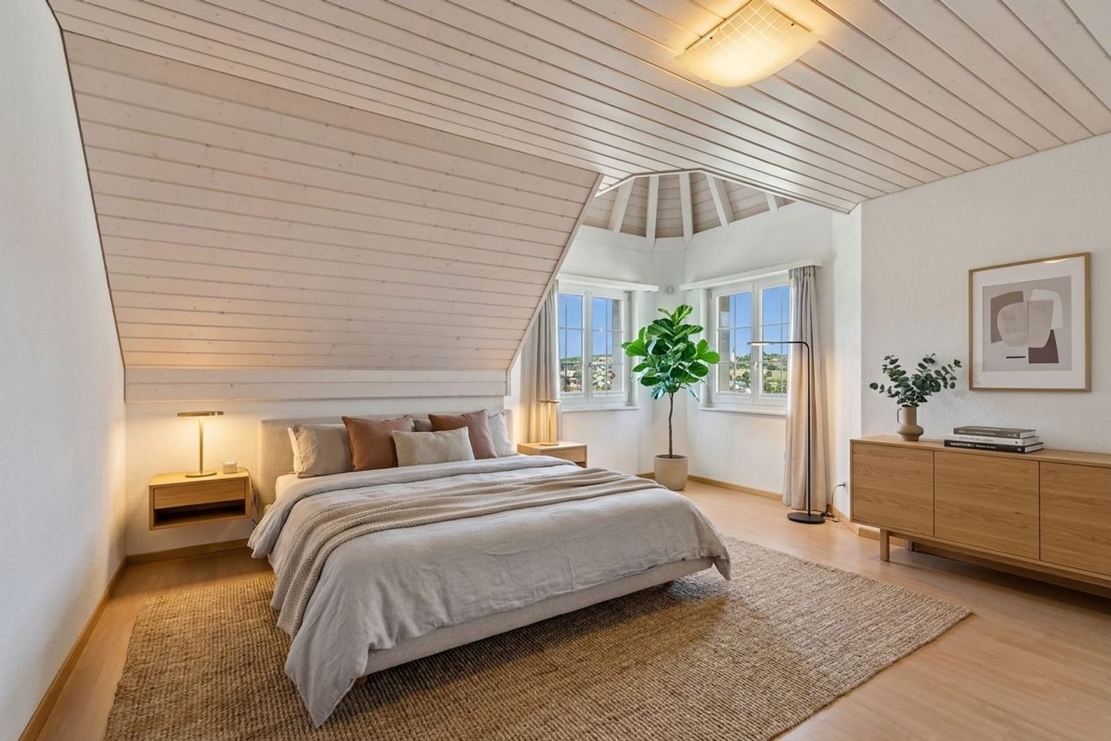 Exklusive Landhausvilla mit Türmli an sonniger Südwesthanglage, nur 30 Minuten bis Zürich HB — Ansicht 6