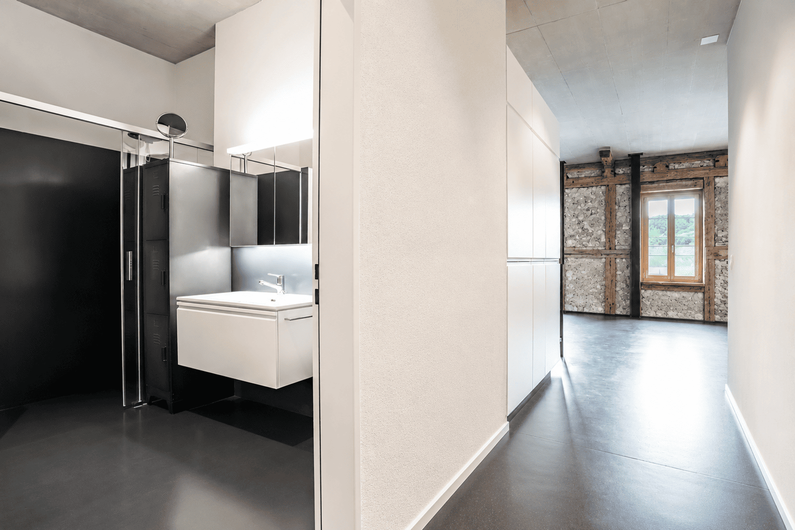 Historisches Bijou mit modernem Ausbaustandard – 2.5-Zimmer-Wohnung mit Balkon — Ansicht 16