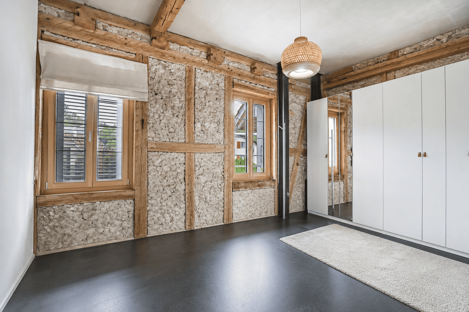 Historisches Bijou mit modernem Ausbaustandard – 2.5-Zimmer-Wohnung mit Balkon — Ansicht 15