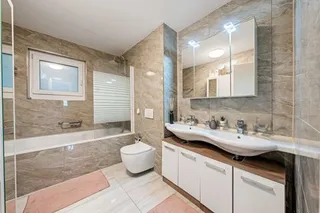 Objektbild Lohrihof 7, 6404 Greppen