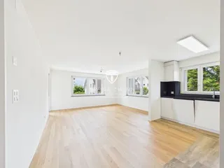 Objektbild  , 8185 Winkel