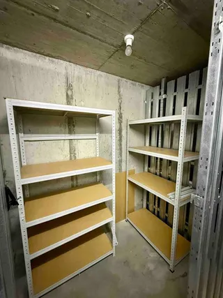 Objektbild  , 2557 Studen