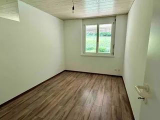 Objektbild  , 2557 Studen